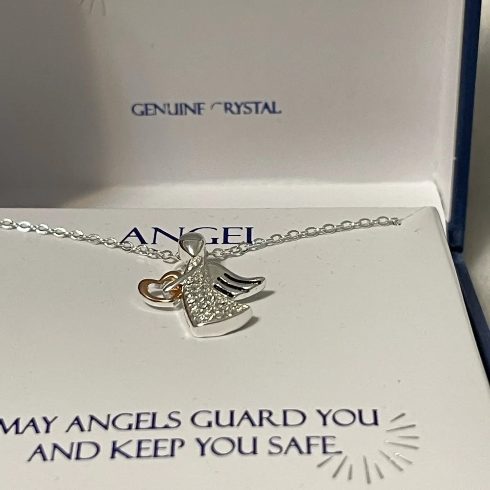NWT silver plated with crystals angel necklace. 18 in chain - Picture 4 of 6